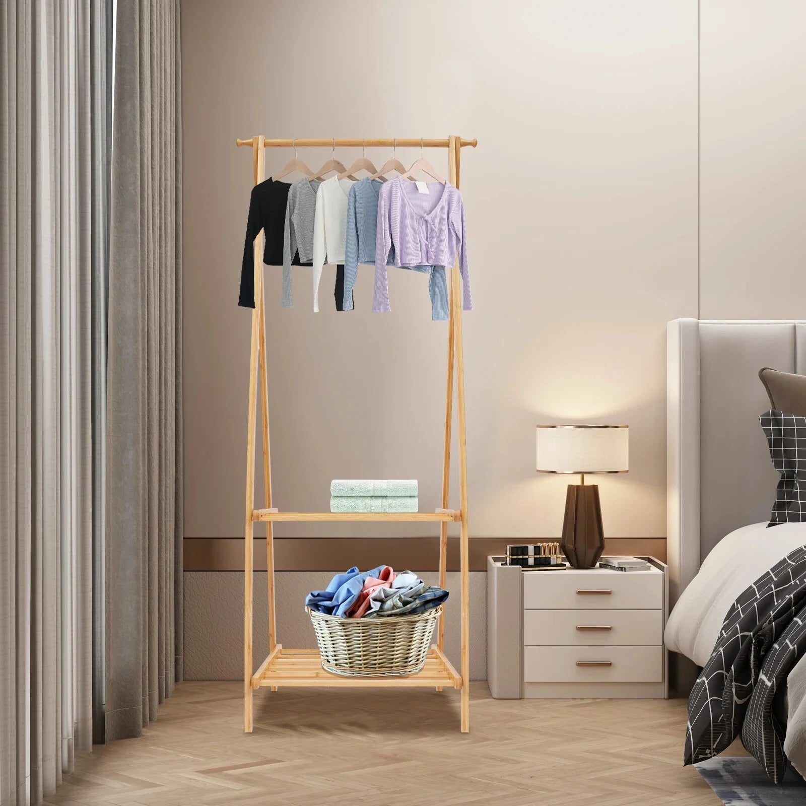 Chevalet Porte Vêtement Bois disponible sur Mon Portant Vetement